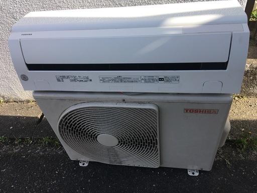 取り付け込み❗️主に14畳位までト-シバ2019年製❗️100v機種