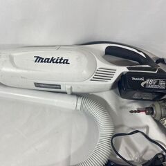 1 / 4 Makita インパクトドライバーと掃除機セット まとめ売りの画像