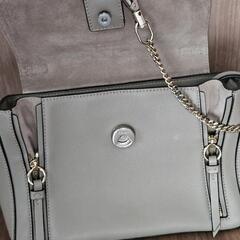 Chloé  Faye Day Tote Bag in Motty Geyの画像