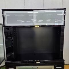 H187　テレビ台