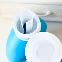 ハミング　花王の柔軟剤です。特大サイズ2500ml ホワイトフローラルの香りの画像