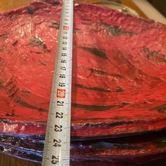 赤い刷毛目の器の画像