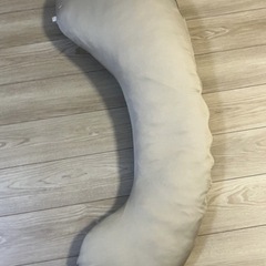 抱き枕の画像