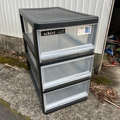 【百光工建】中古品　schéri 3段衣類収納ケース 透明