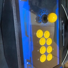 madcatz te2  yellow　アケコンの画像