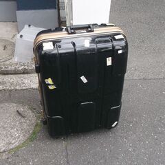 LEGERETE ？　スーツケース　縦80㎝横54㎝厚さ30cm