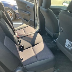 トヨタ ウイッシュ 1.8X 4WD 人気のパールの画像