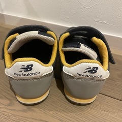 ニューバランス　16.5センチの画像