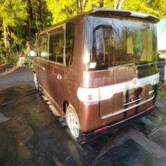 ご成約御礼🙇【中古車】車検２年付き納車☆タントカスタム  4WDの画像