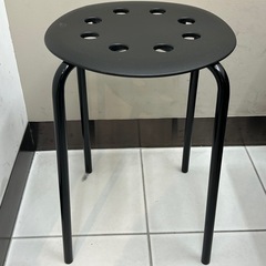 IKEAチェア　マリウス　2点セット の画像