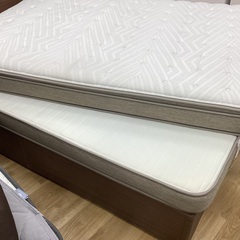 ニトリ　引き出し付きダブルベットの画像
