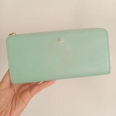 LANVIN en Blue  パステルグリーンのL字長財布