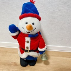 ハローキティ くまのプーさん 雪だるま ぬいぐるみの画像