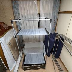 衣類　収納　棚の画像