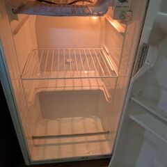 冷蔵庫　まだまだ使えます