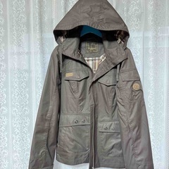 値下げしました、おしゃれな マウンテンパーカー  レディース S