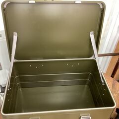 アウトドア アルミコンテナBOX 72L FUTURE BOXの画像