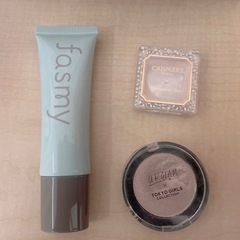 コスメまとめ売り