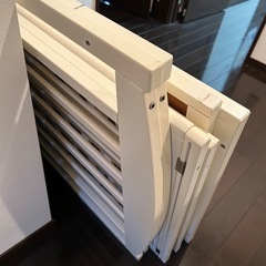 ベビーベッド　白の画像