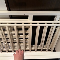 ベビーベッド　白の画像