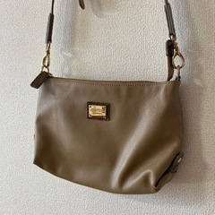leather jewels ショルダーバッグ ベージュ　キャメル