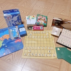 ボードゲーム 花札 ジェンガ オセロ モノポリー 将棋 ウノ 知育 パズル かるた レトロ ぐらぐら 人生ゲーム トランプ の画像