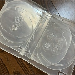 CD/DVDケース　8枚収納の画像
