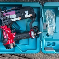 マキタ　Makita AT450H 高圧エア釘打機の画像
