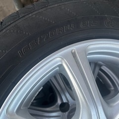 ダンロップ　夏タイヤ　165/70R14 アルミ付きの画像