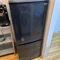 【無料】シャープ　冷蔵庫