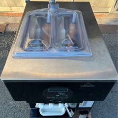 フレーバー数2+mix 三相 200V 加熱殺菌機能付き 大阪発の画像