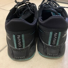 リーボック　スニーカーの画像