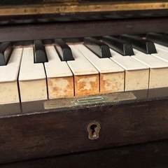 【YAMAHA】ヤマハ ピアノ 椅子 セットの画像