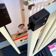 日本育児 NEWファミリーゲイト・ベビーゲート（取付幅67～90cm）①の画像