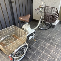 パナソニック電動アシスト三輪自転車　 ビビライフ　　BE-ELR83の画像