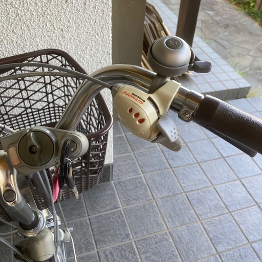 パナソニック電動アシスト三輪自転車　 ビビライフ　　BE-ELR83