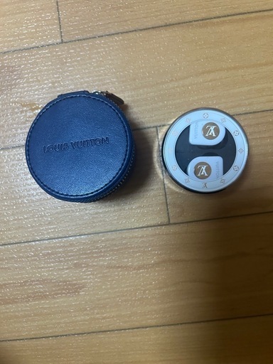 美品ルイヴィトンワイヤレスイヤホン