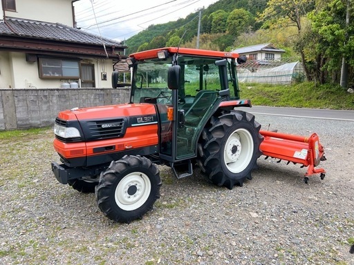 クボタ　トラクター　GL321 群馬県　キャビン