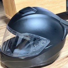 バイクのヘルメットの画像