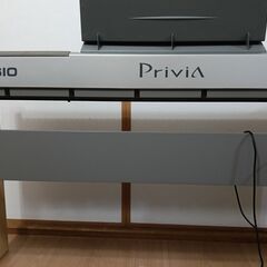 電子ピアノCasio Privia PX-110の画像