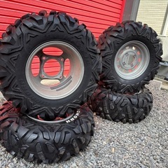 グリズリー　タイヤホイールセット　maxxis 4✖️4の画像