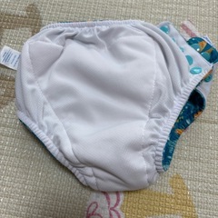 トイザらス　ベビー用スイムパンツの画像