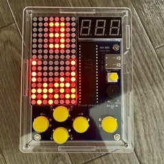 手作りピクセルゲーム機 - レトロな4種のゲーム搭載 の画像