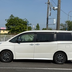 ヴォクシー　ZS 2015年　車検　令和8年2月の画像