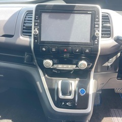 日産セレナ　2019年　走行距離　56,000kmの画像