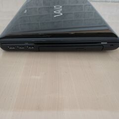 SONY VAIO VPCEB17FJ Core i3 4GB 500GBの画像