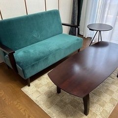 再値下げ！ソファー、テーブル３点セットの画像