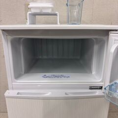  23637  一人暮らし2D冷蔵庫 Abitelax  96L ◆大阪市内・東大阪市他 6,000円以上ご購入で無料配達いたします！◆ ※高槻・枚方方面◆西宮・尼崎方面◆生駒方面　それぞれ条件付き無料配送あり！            の画像