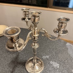 シルバーキャンドルシャンデリアの画像