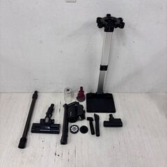  23623  【ジャンク品】充電式 サイクロン スタンドあり　スティッククリーナー IRIS OHYAMA 2021年製  ◆大阪市内・東大阪市他 6,000円以上ご購入で無料配達いたします！◆ ※高槻・枚方方面◆西宮・尼崎方面◆生駒方面　それぞれ条件付き無料配送あり！            の画像
